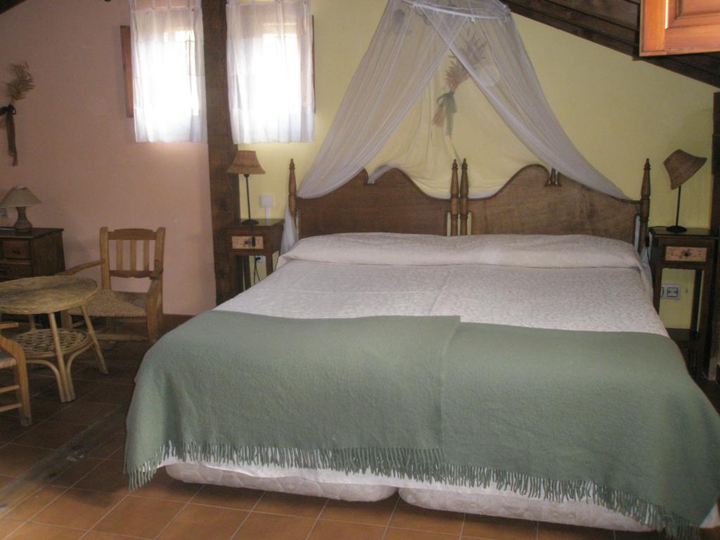La Huerta De San Lorenzo Hotel Segovia Phòng bức ảnh